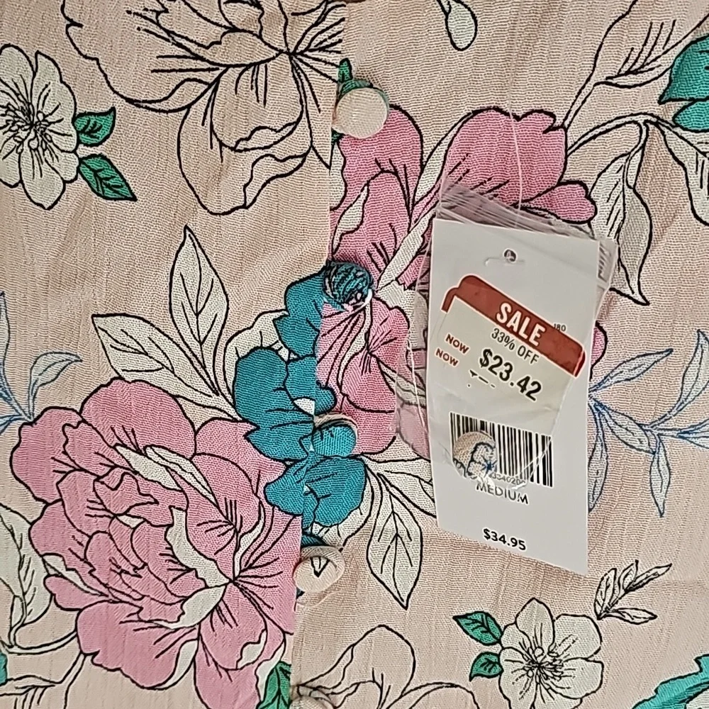 Floral Tank Blouse - Picture 2 of 3